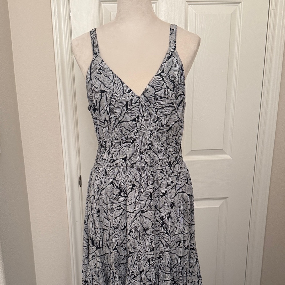 Nautica Black and White Leaf Maxi Dress